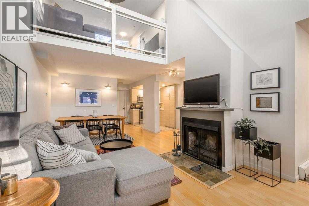 Single Family House Loft for Sale in   A Street SW Bankview Calgary 