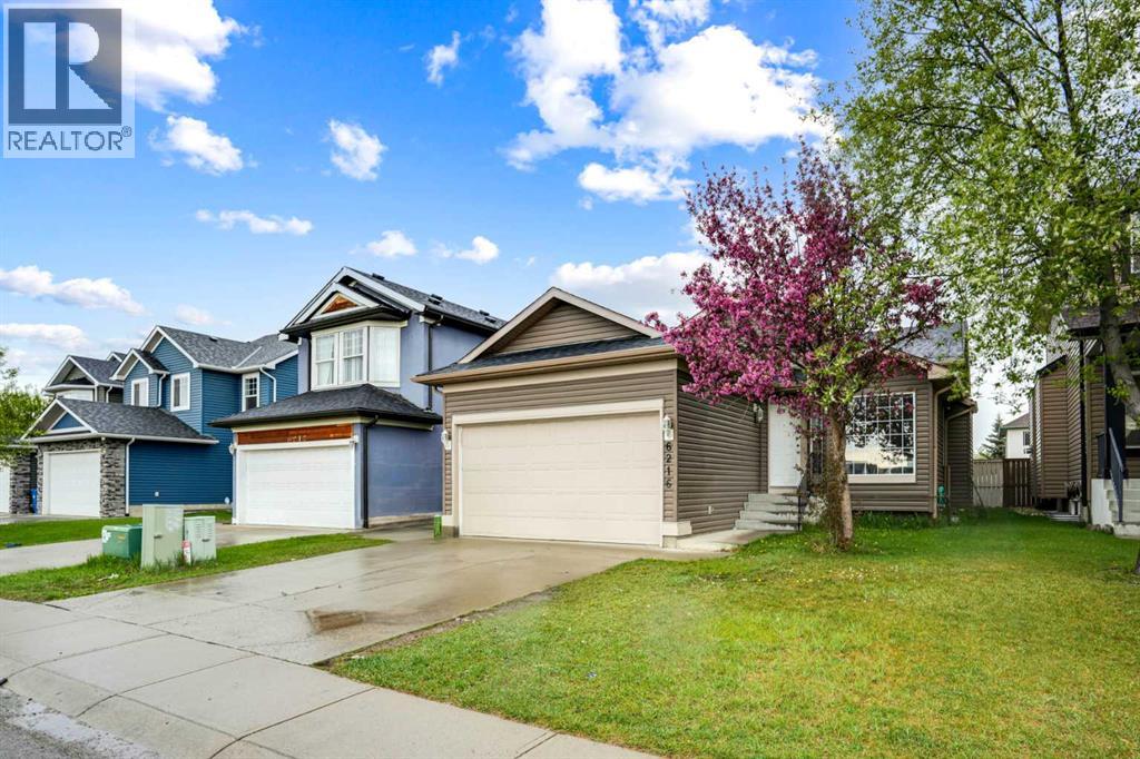 Photo 1 of 6216 Taralea Park Ne, Calgary AB