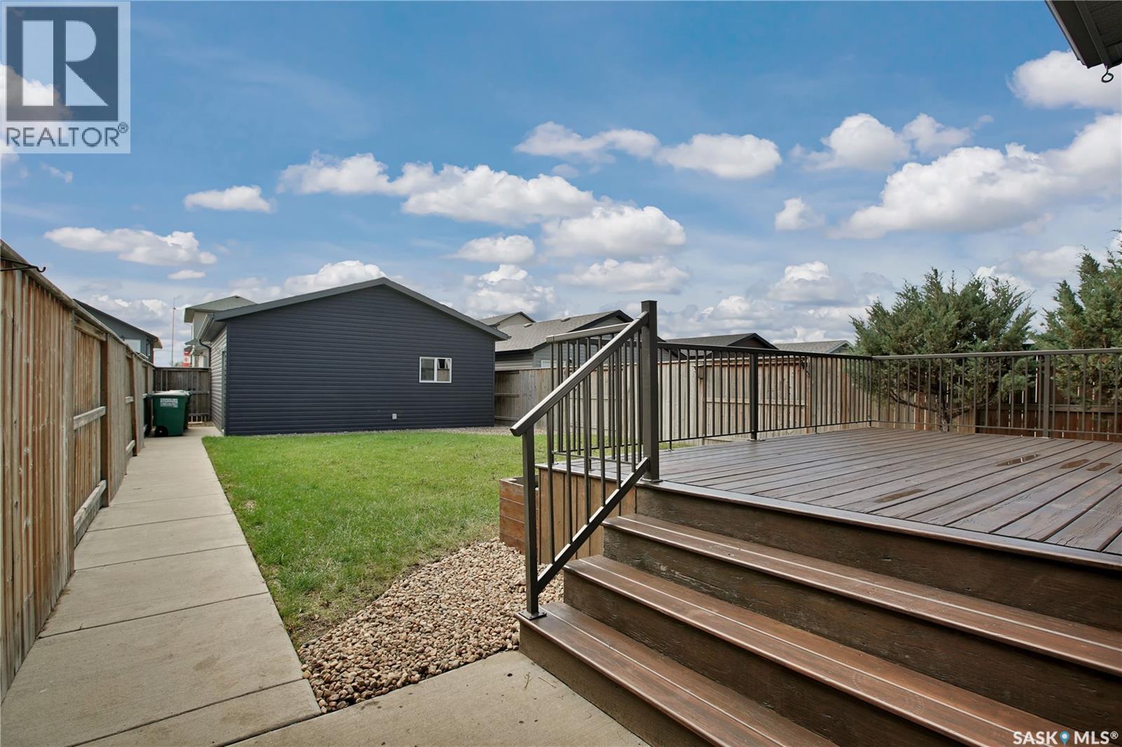 Single Family House 2 Level for Sale in  Kloppenburg STREET Saskatoon 