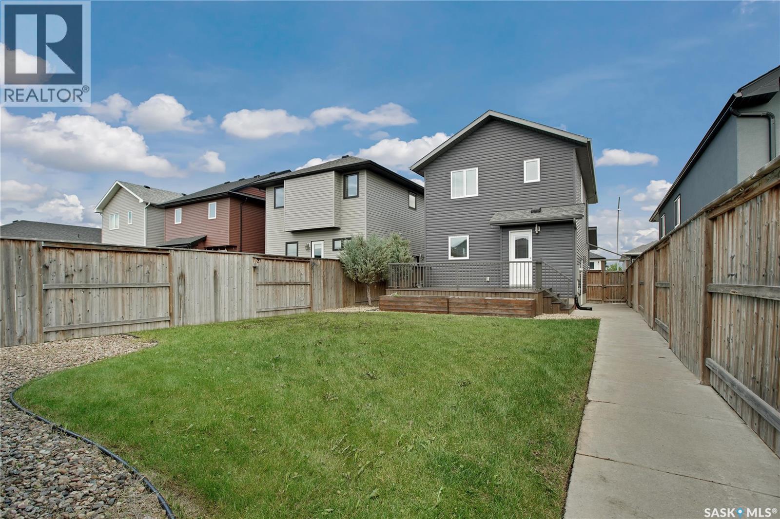Single Family House 2 Level for Sale in  Kloppenburg STREET Saskatoon 