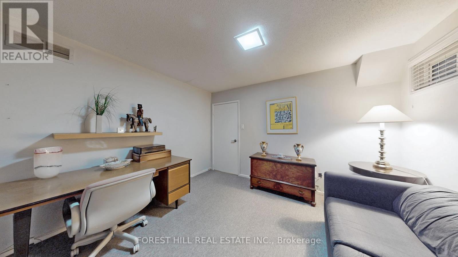 Photo 17 of 53 33 Proudbank Millway Way, Toronto ON