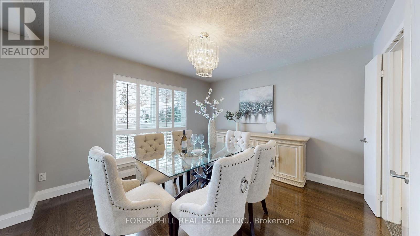 Photo 5 of 53 33 Proudbank Millway Way, Toronto ON