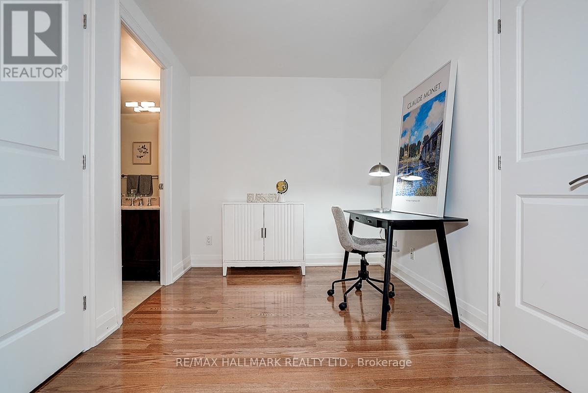Photo 24 of 819 1 Bedford Road, Toronto ON