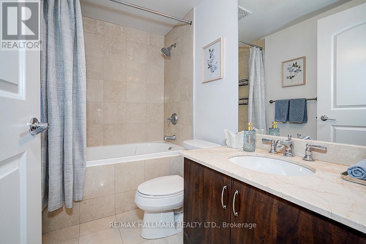 Photo 25 of 819 1 Bedford Road, Toronto ON