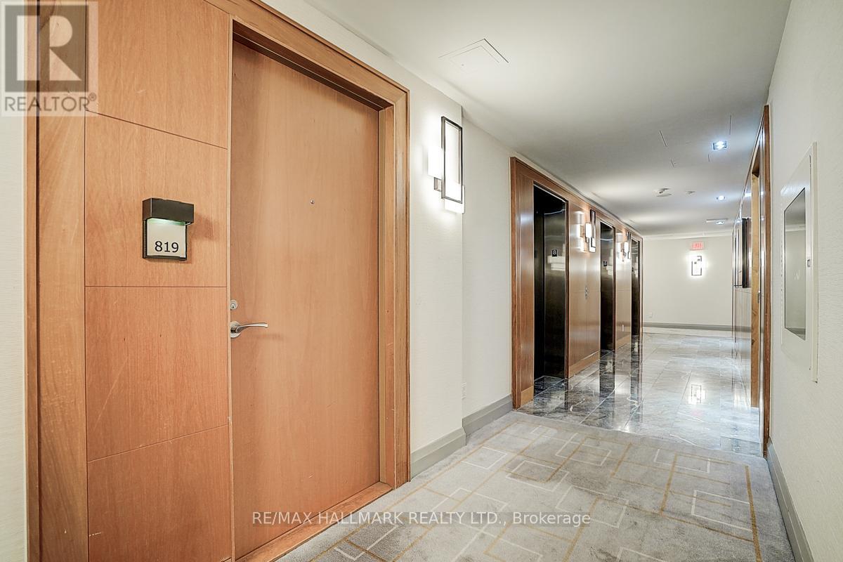 Photo 29 of 819 1 Bedford Road, Toronto ON