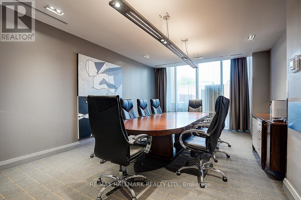 Photo 31 of 819 1 Bedford Road, Toronto ON