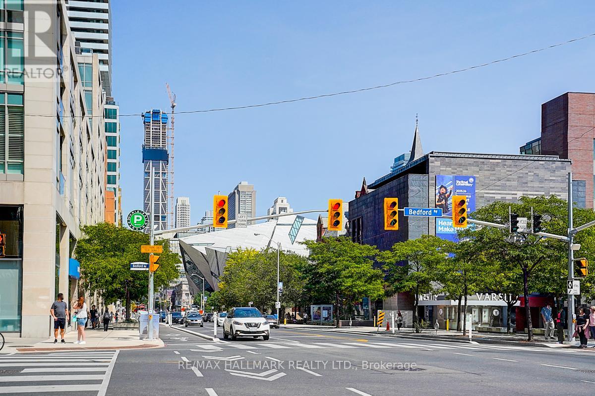 Photo 43 of 819 1 Bedford Road, Toronto ON