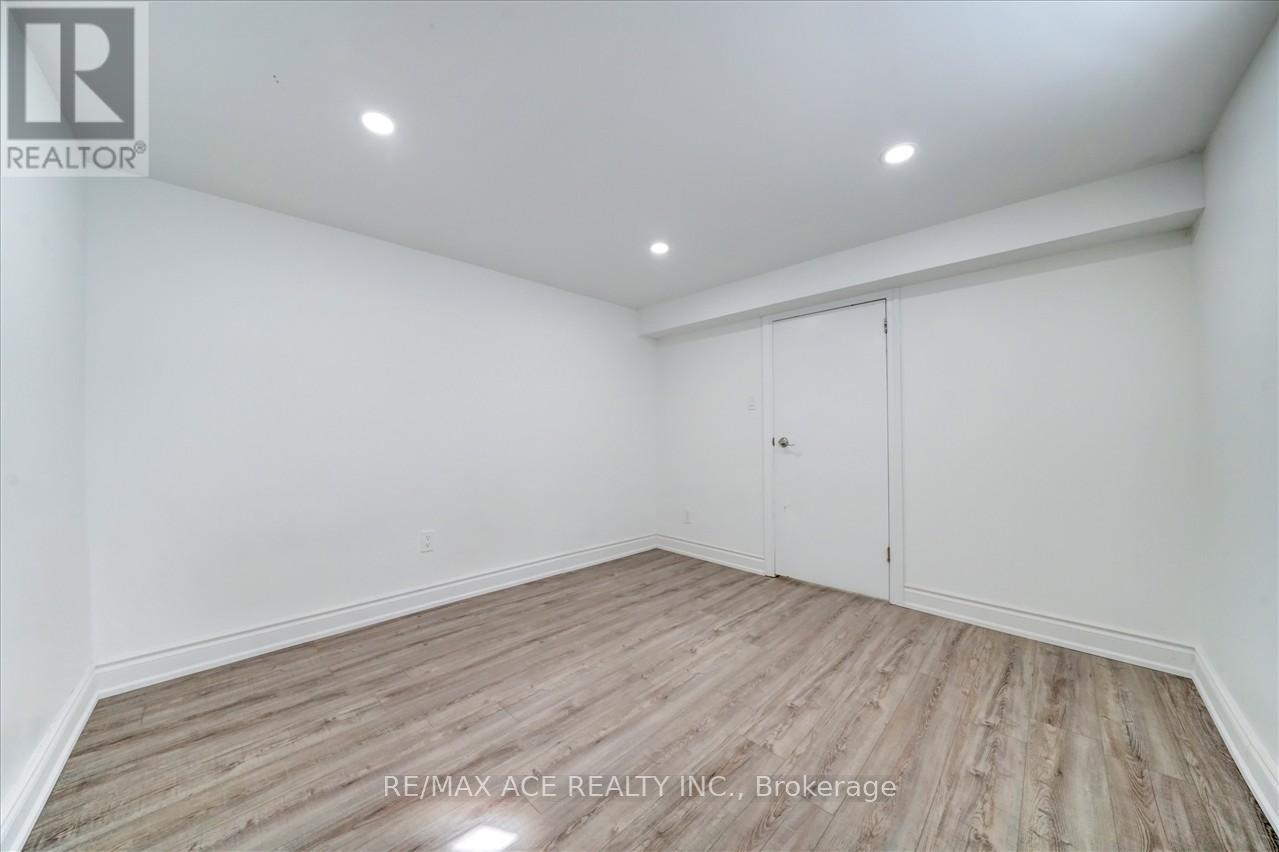 Photo 11 of Bsmt 20 Martindale Road, Toronto ON