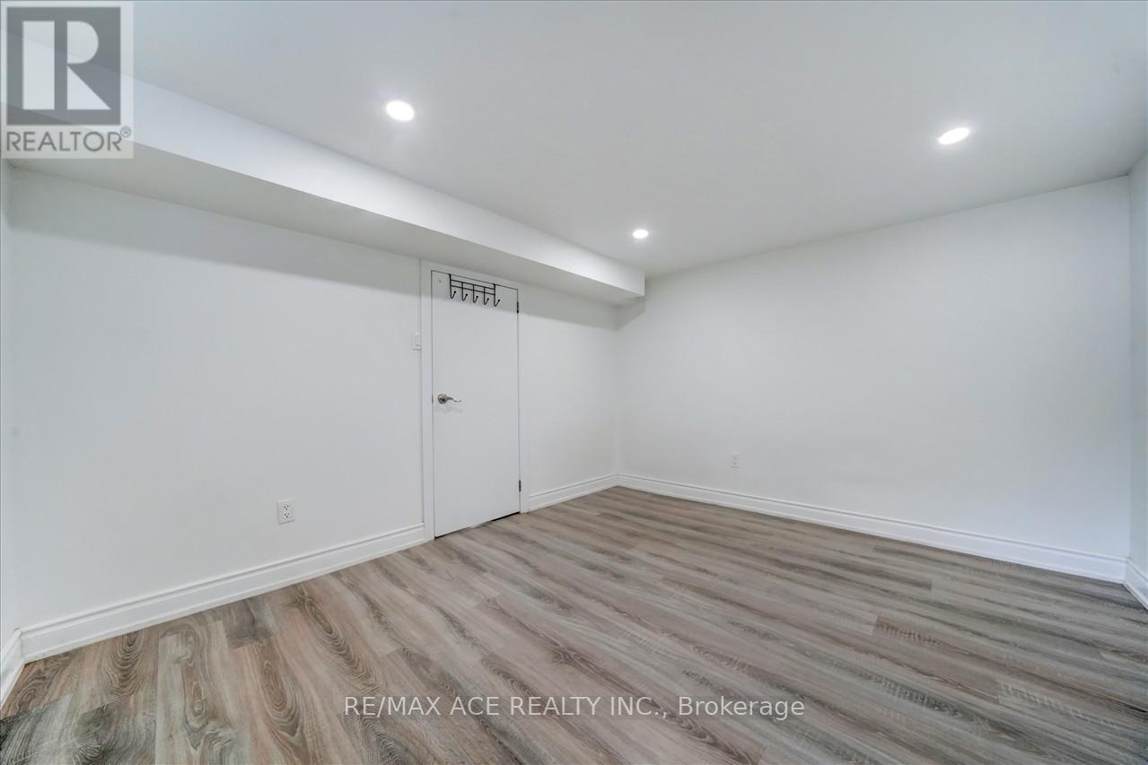 Photo 13 of Bsmt 20 Martindale Road, Toronto ON