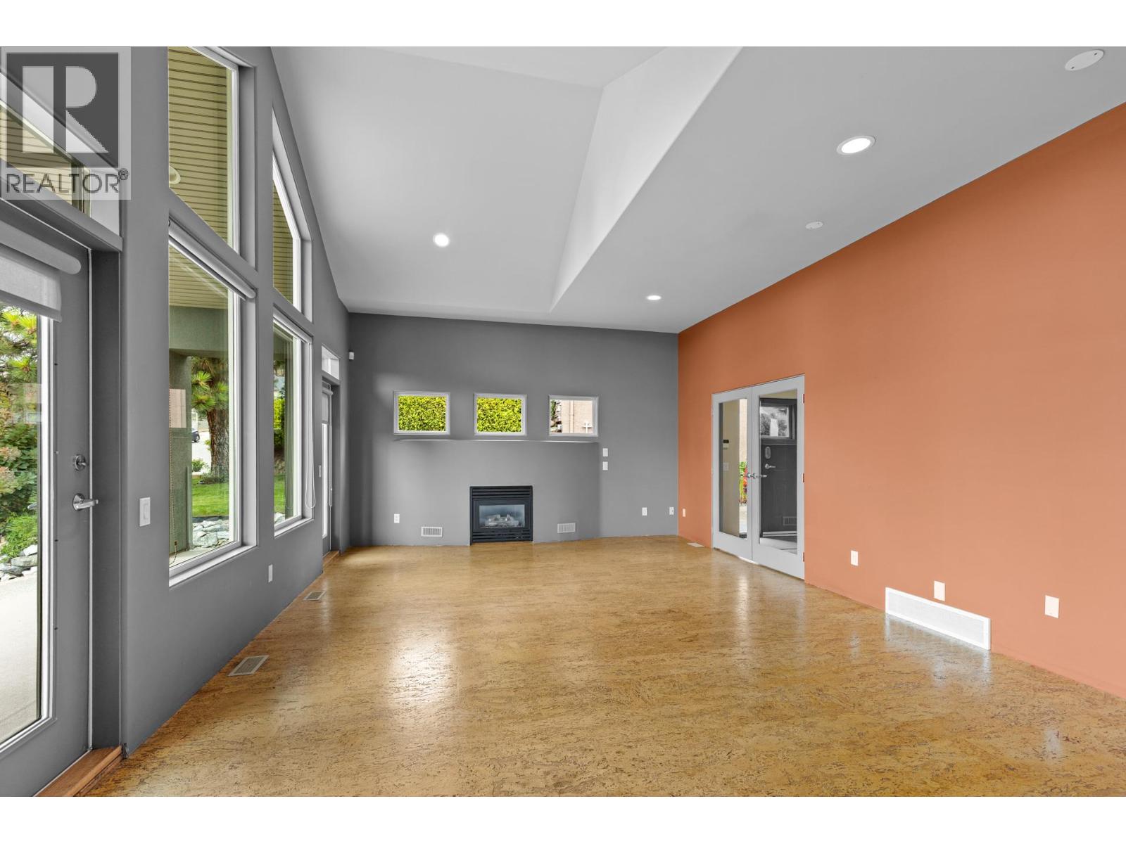  2111 Lillooet Crescent, Kelowna