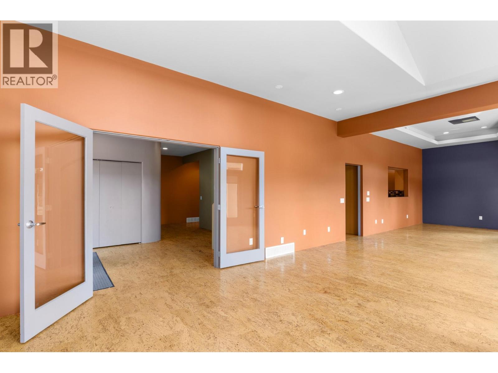  2111 Lillooet Crescent, Kelowna
