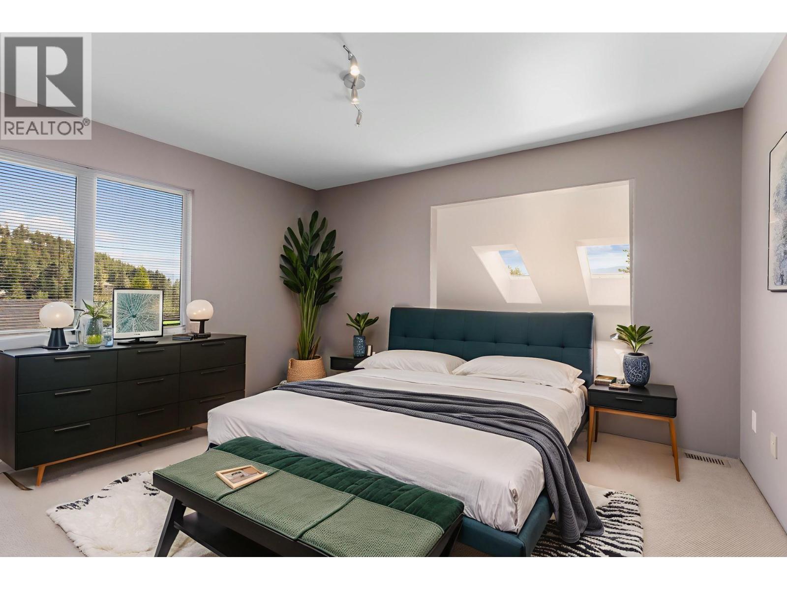  2111 Lillooet Crescent, Kelowna