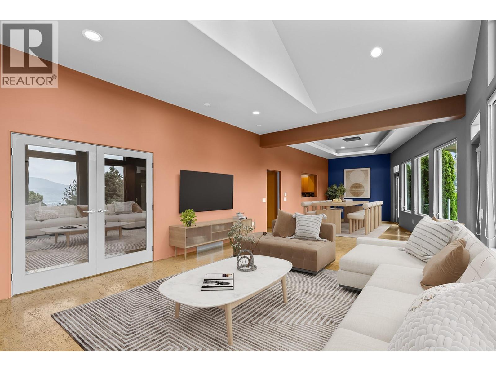  2111 Lillooet Crescent, Kelowna