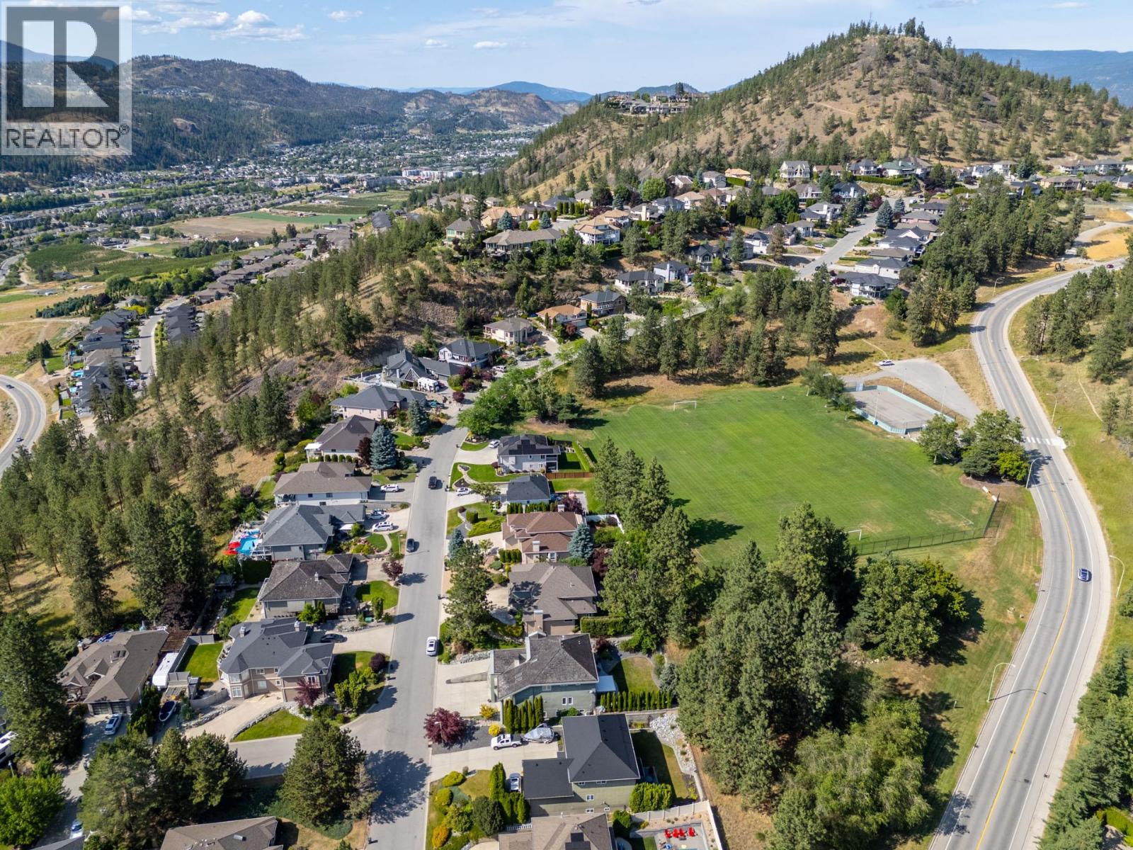  2111 Lillooet Crescent, Kelowna