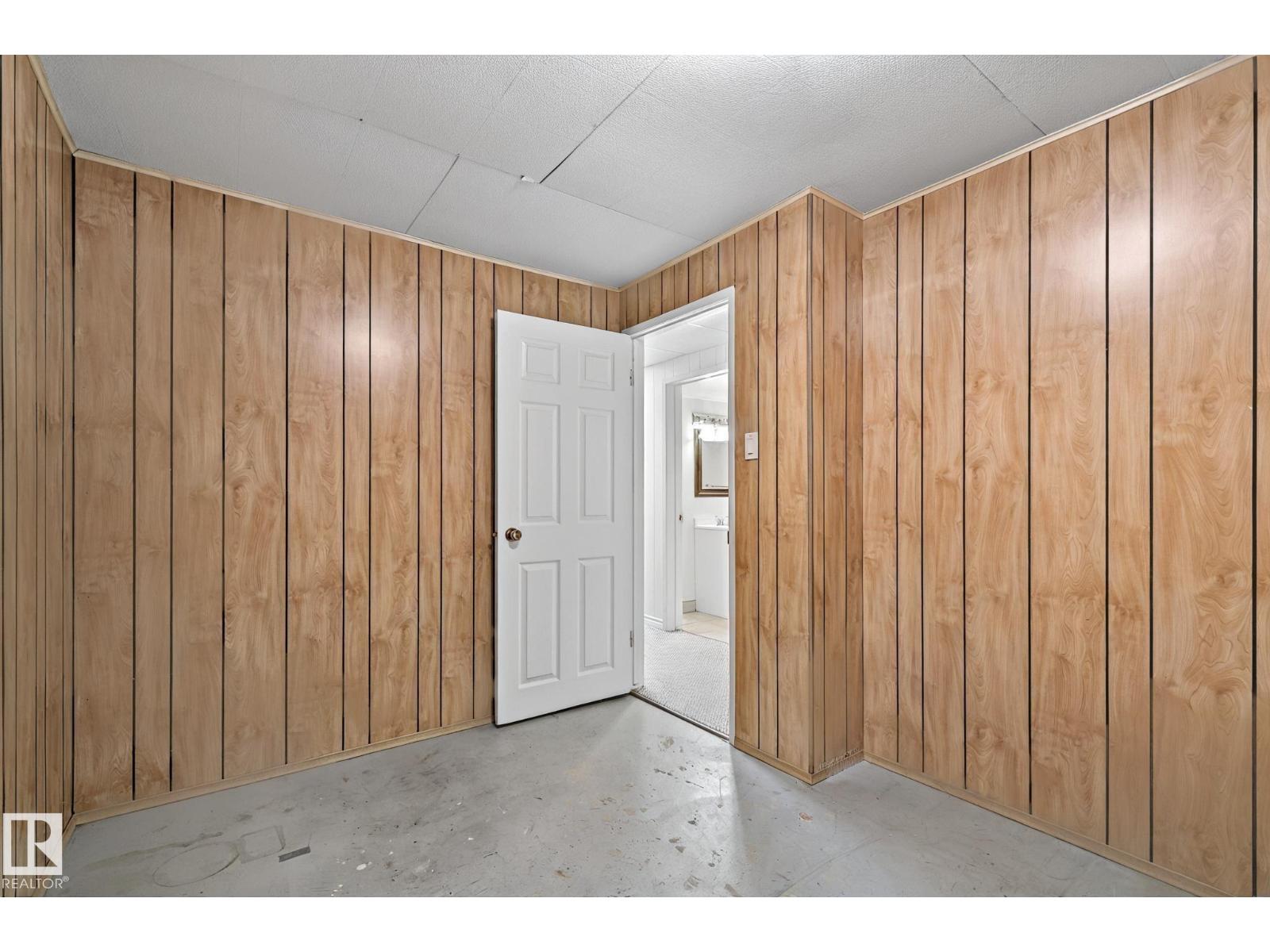 Photo 34 of 7608 143 A St Nw, Edmonton AB