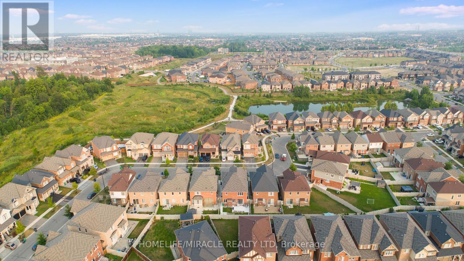 Photo 42 of 69 Mincing Trail, Brampton ON
