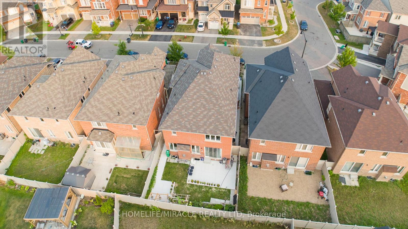 Photo 44 of 69 Mincing Trail, Brampton ON