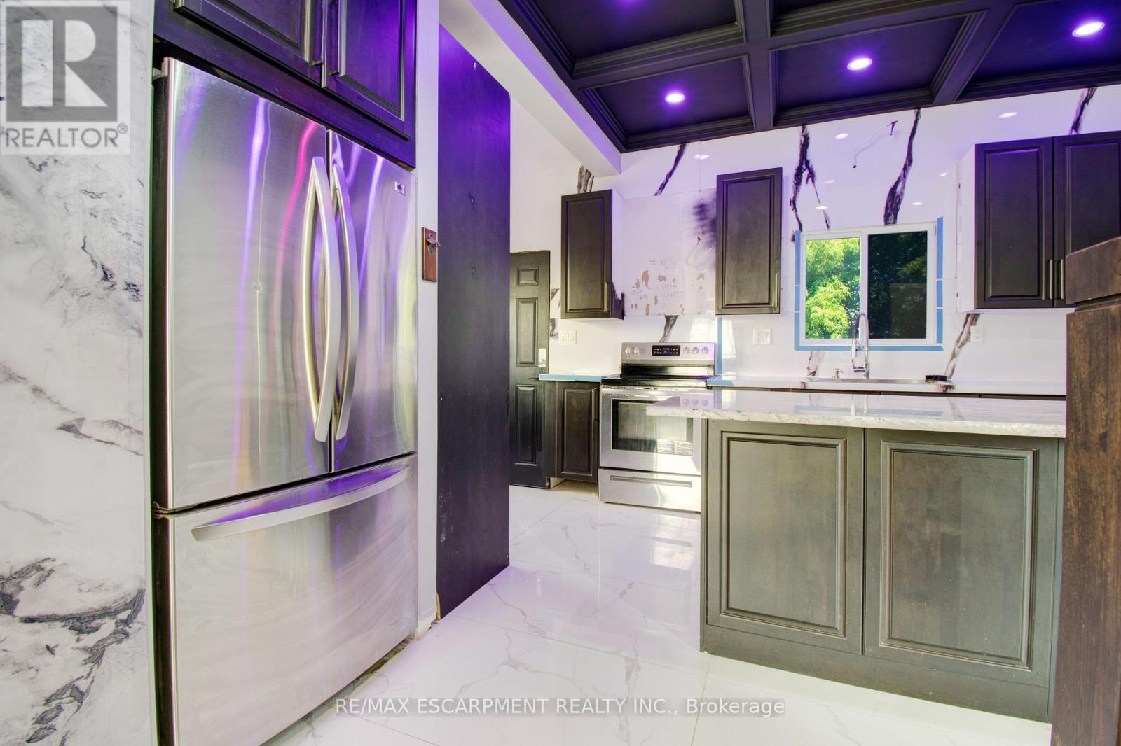 Photo 30 of 85 East 37th Street, Hamilton ON