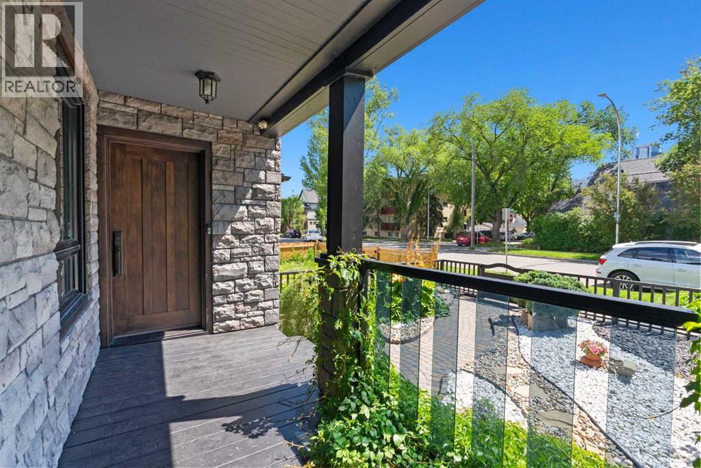 Single Family House Bungalow for Sale in   Avenue NW Sunnyside Calgary 