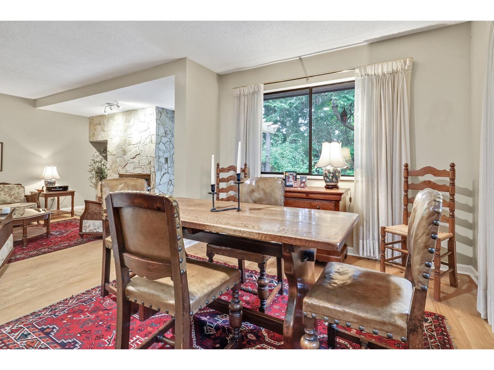 Photo 8 of 103 12749 16 Avenue, Surrey BC