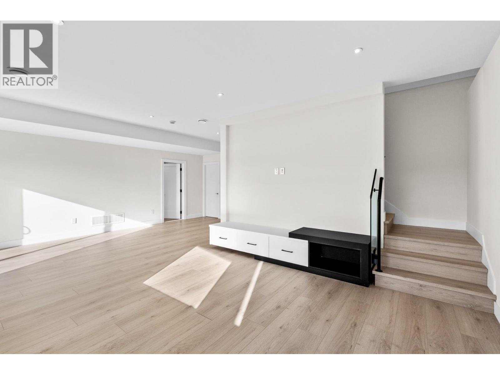  6048 Gerrie Road, Peachland