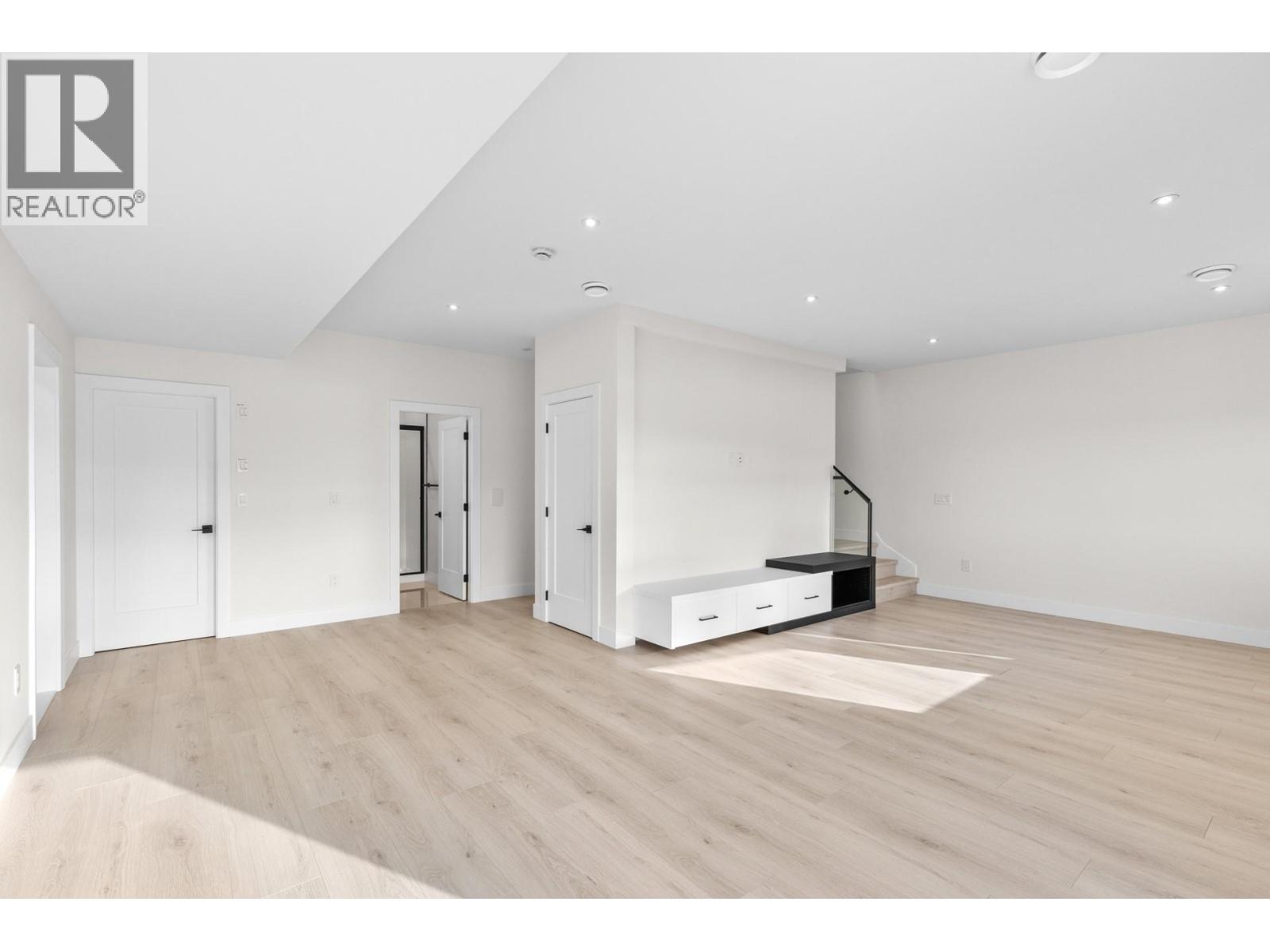 6048 Gerrie Road, Peachland