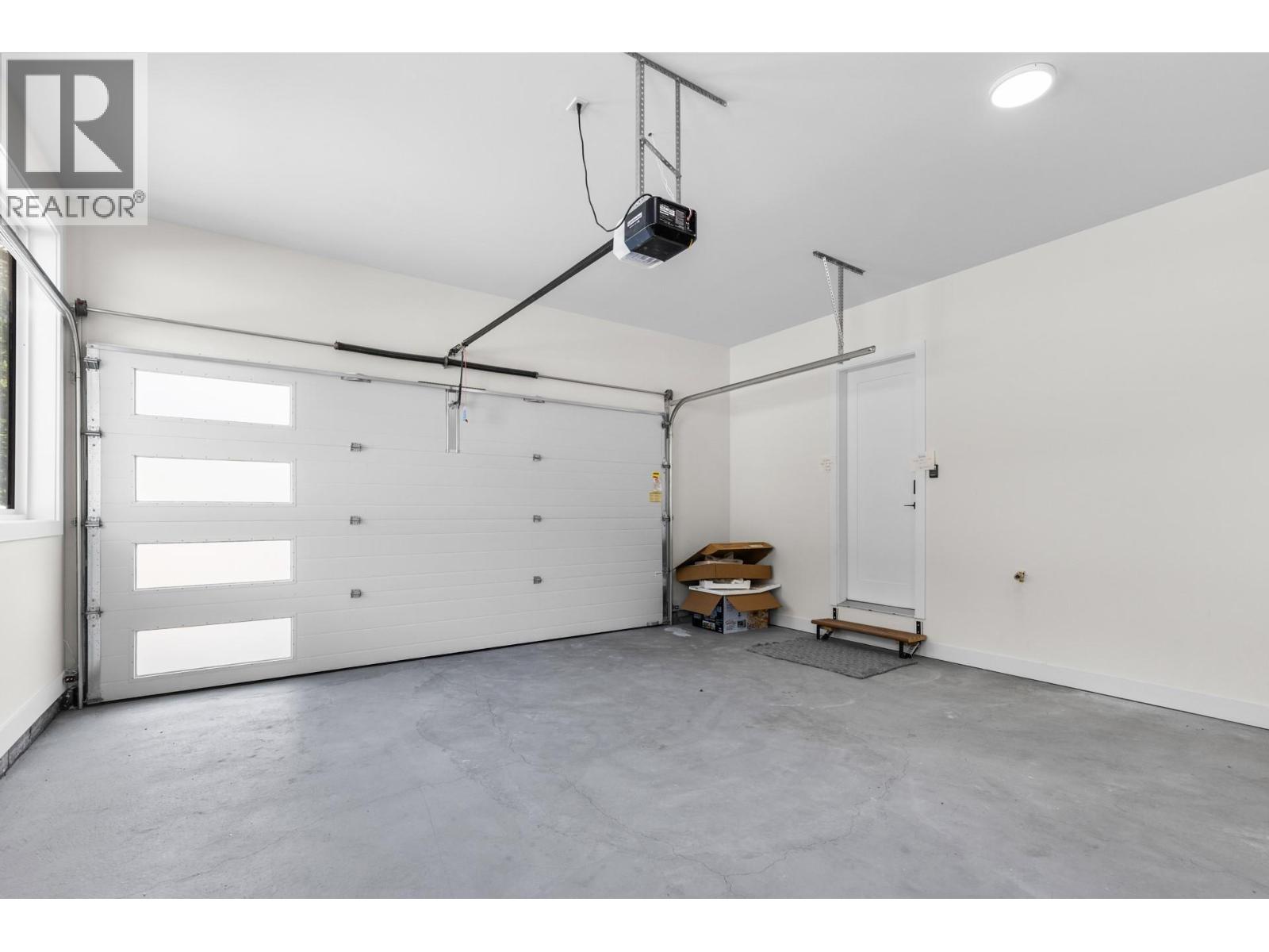  6048 Gerrie Road, Peachland