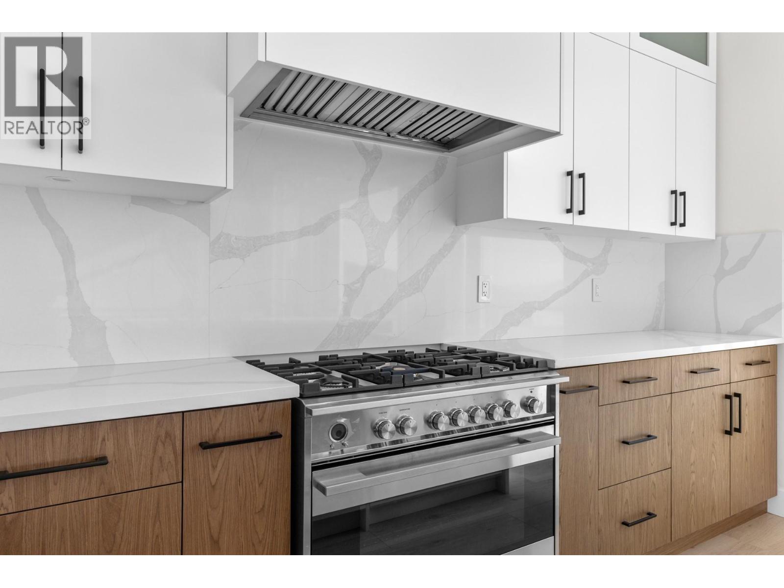  6048 Gerrie Road, Peachland