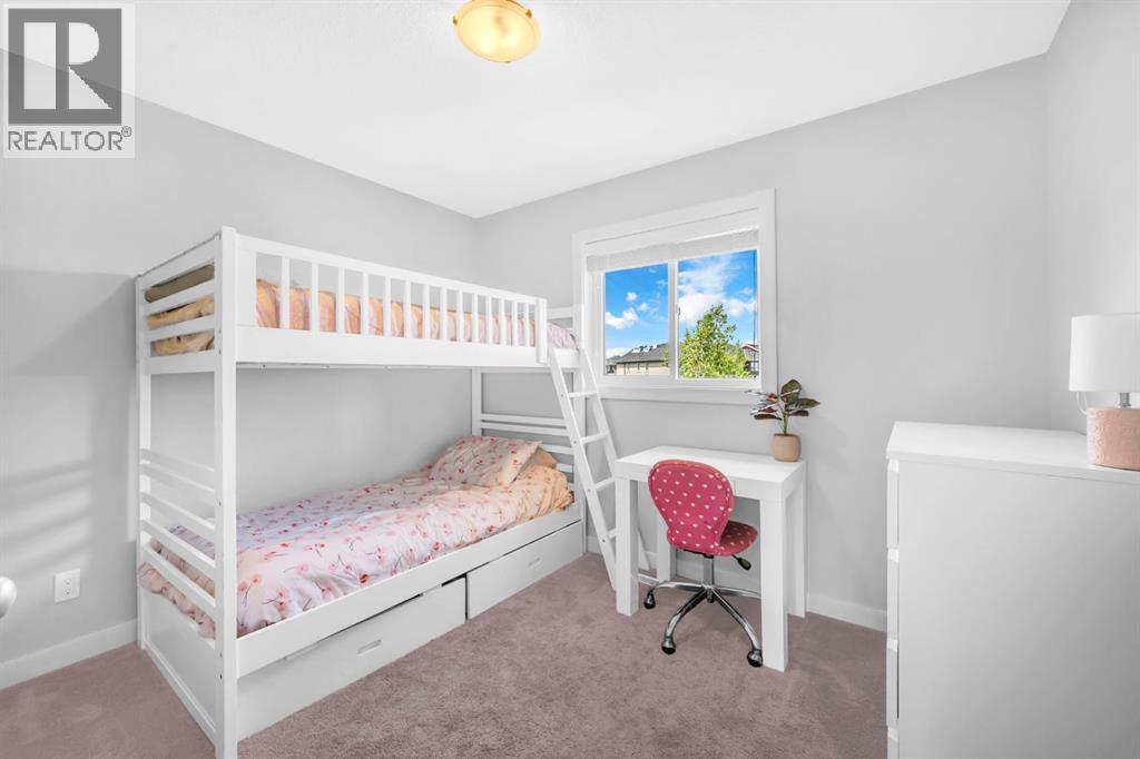 Photo 34 of 185 Evanspark Gardens Nw, Calgary AB