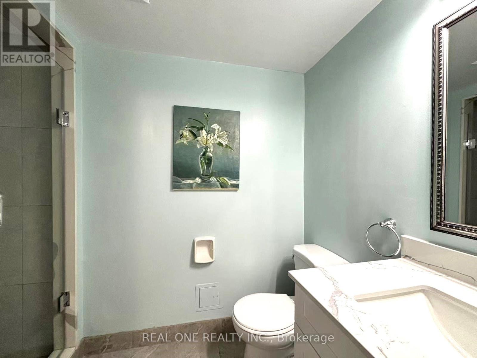 Photo 36 of 1012 711 Bay Street, Toronto ON