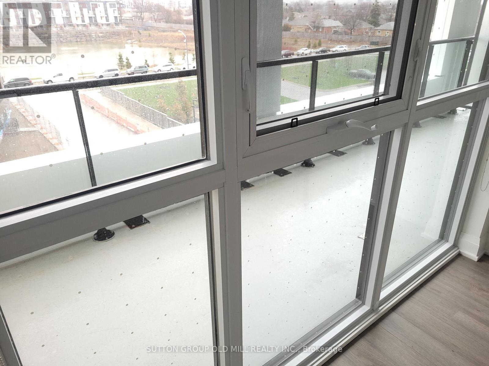 Photo 16 of 417 50 George Butchart Drive, Toronto ON