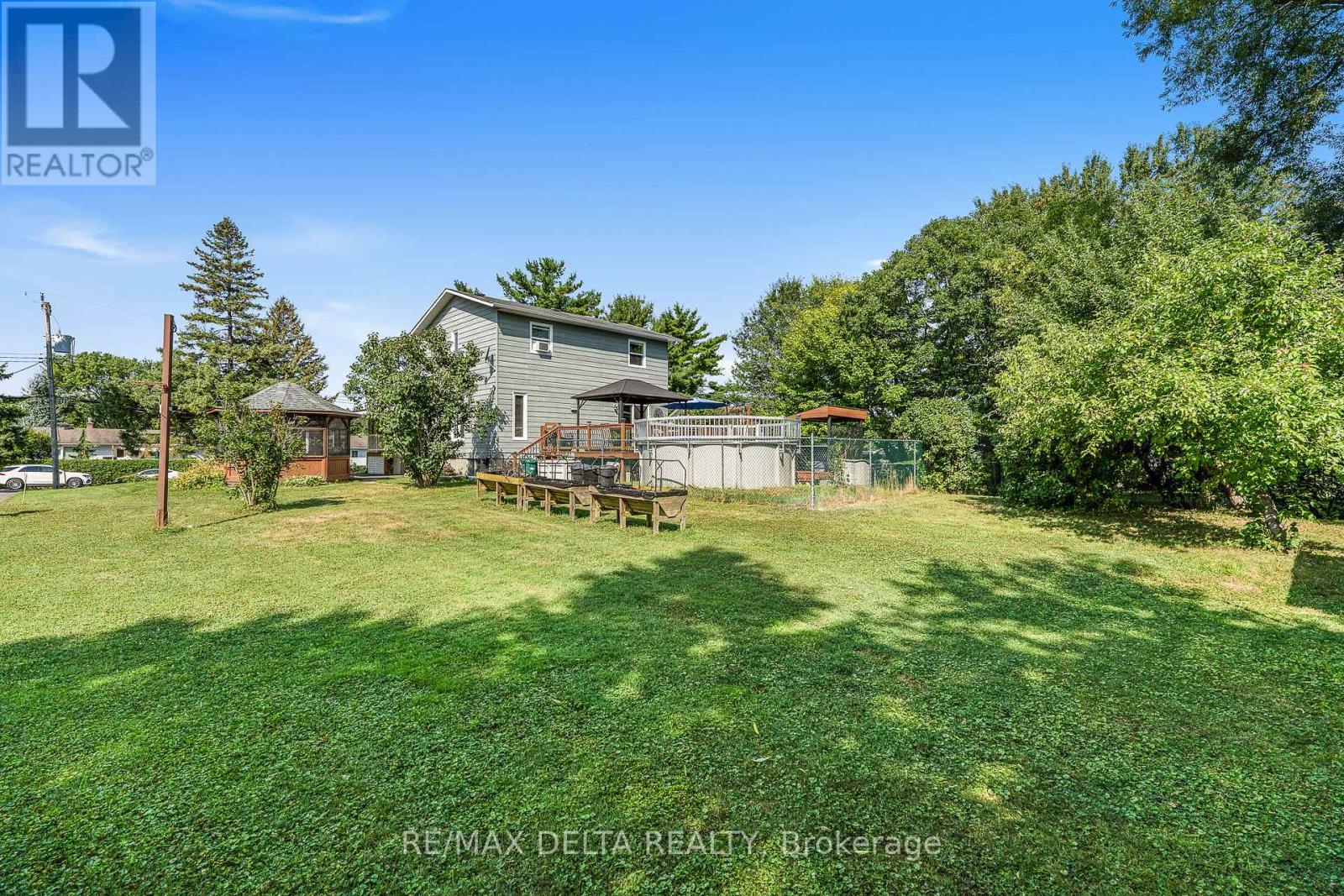 Photo 30 of 1115 Cholette Crescent, Ottawa ON