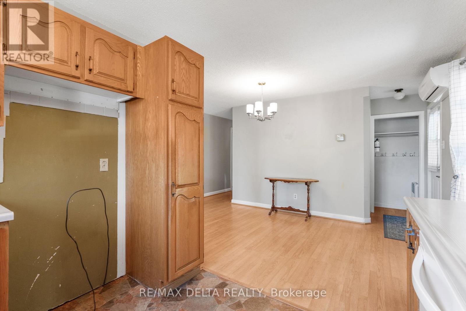 Photo 9 of 1115 Cholette Crescent, Ottawa ON