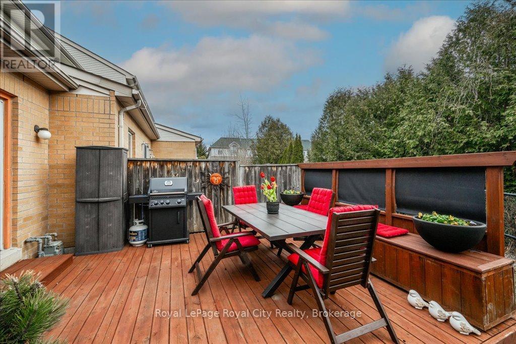 Photo 31 of 816 Village Green Boulevard, Mississauga ON