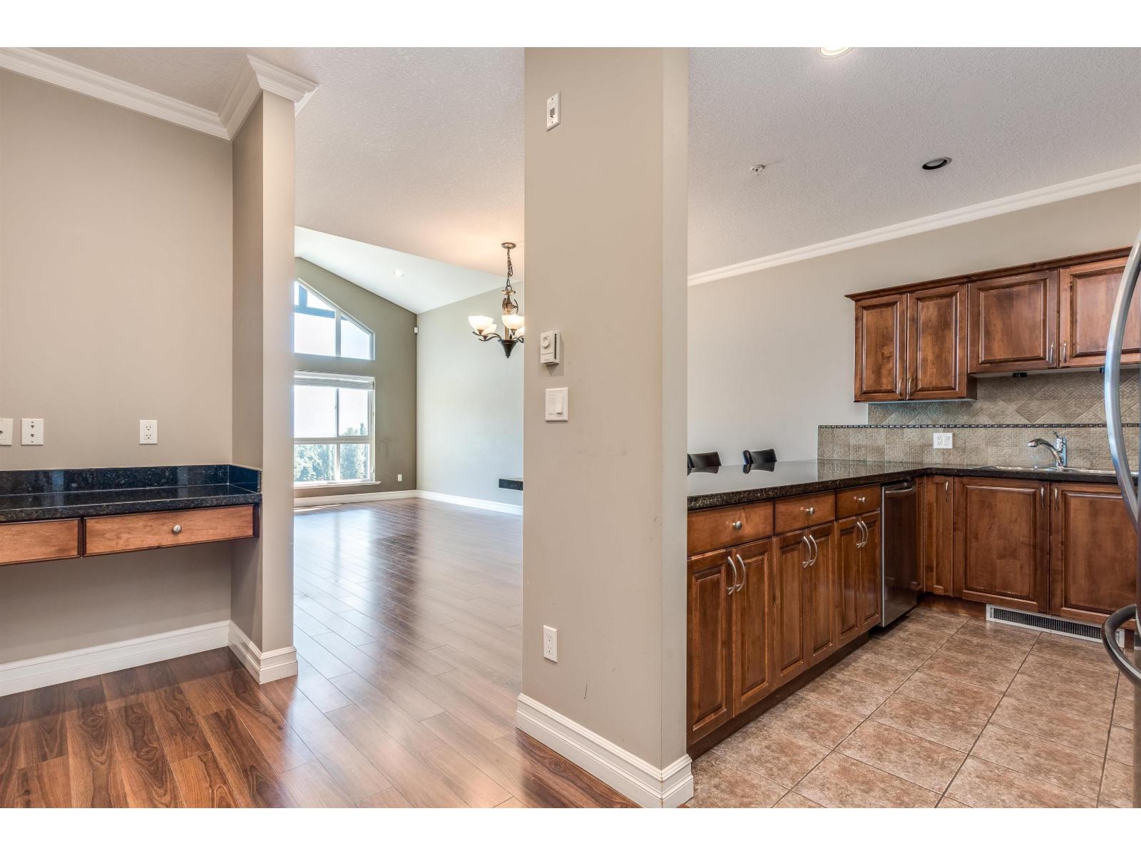 307 33755 7 AVENUE, Mission