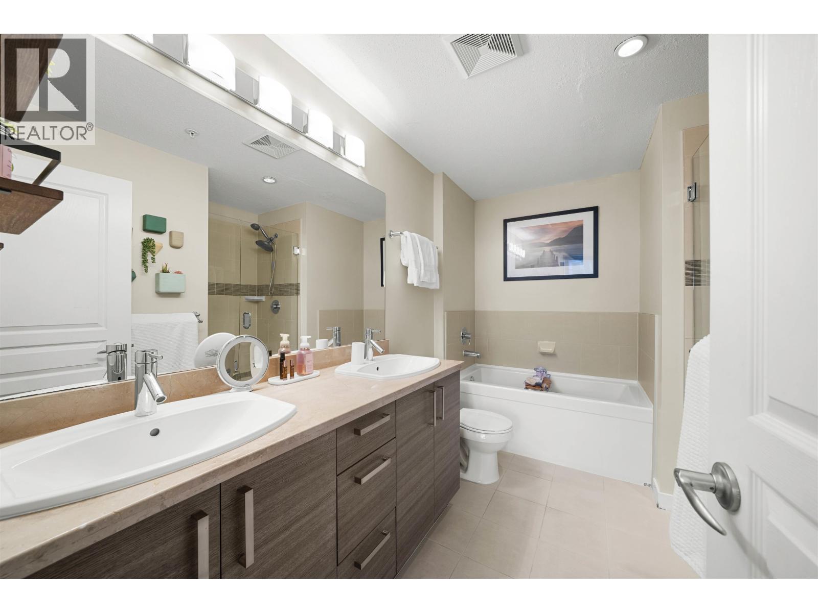Photo 21 of 310 1153 Kensal Place, Coquitlam BC