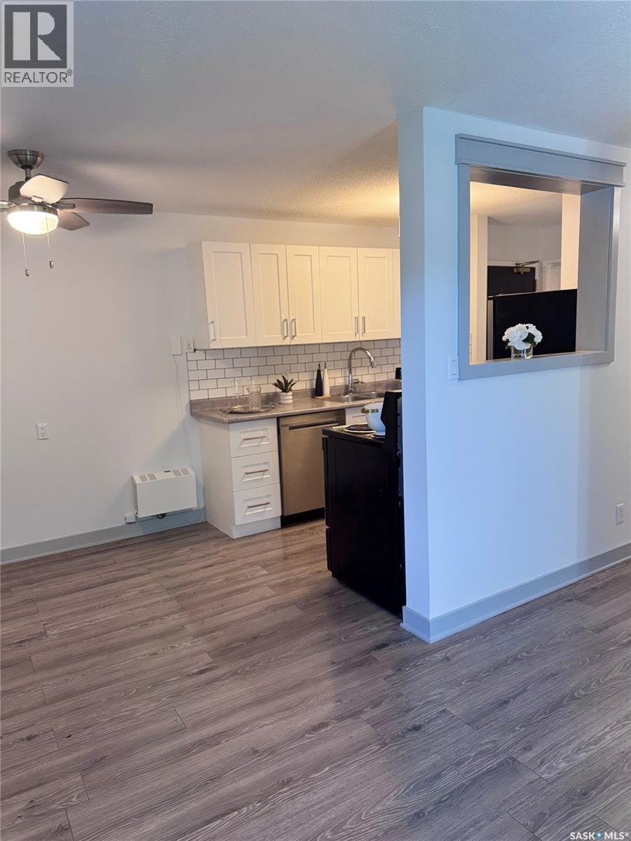 Photo 15 of 1221 425 115th Street E, Saskatoon SK