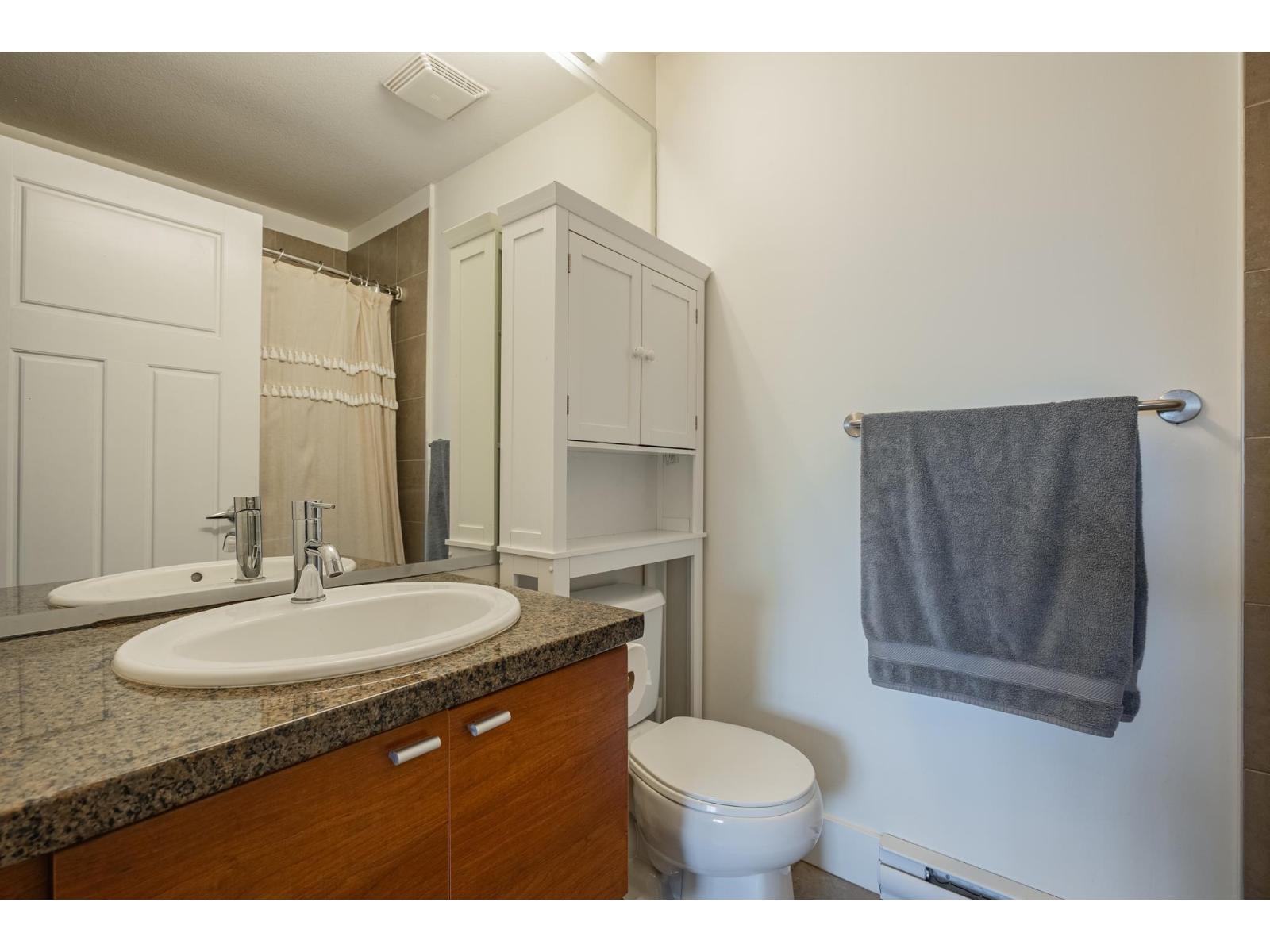 Photo 20 of 15 15833 26 Avenue, Surrey BC