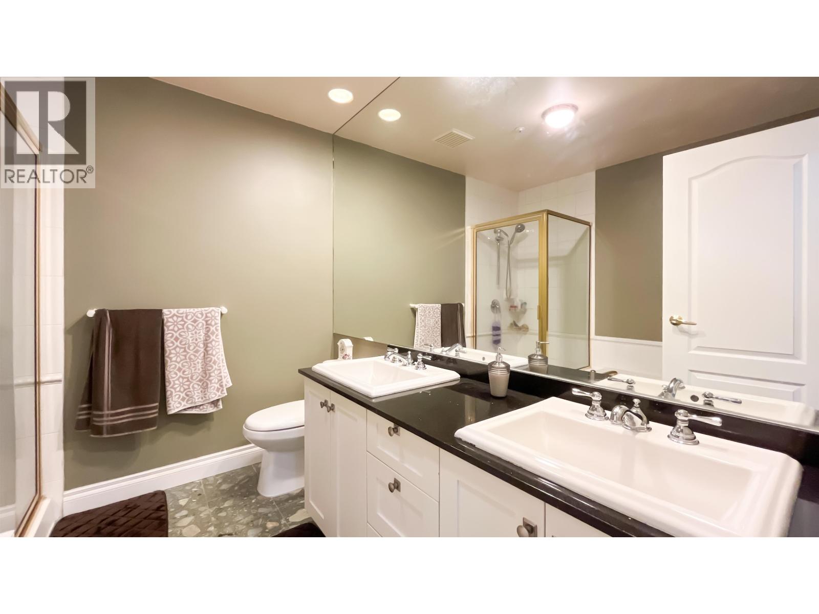 Photo 18 of 308 5735 Hampton Place, Vancouver BC