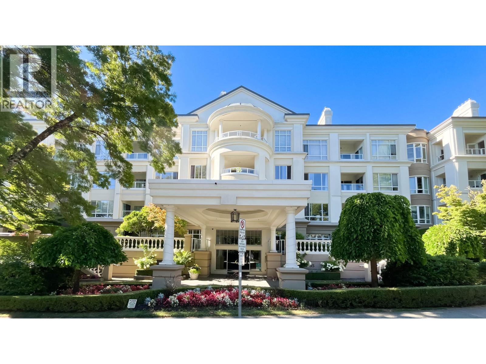 Photo 1 of 308 5735 Hampton Place, Vancouver BC