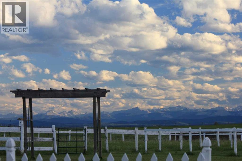 Photo 38 of 108 Pleasant View Heights, Rural Rocky View County AB