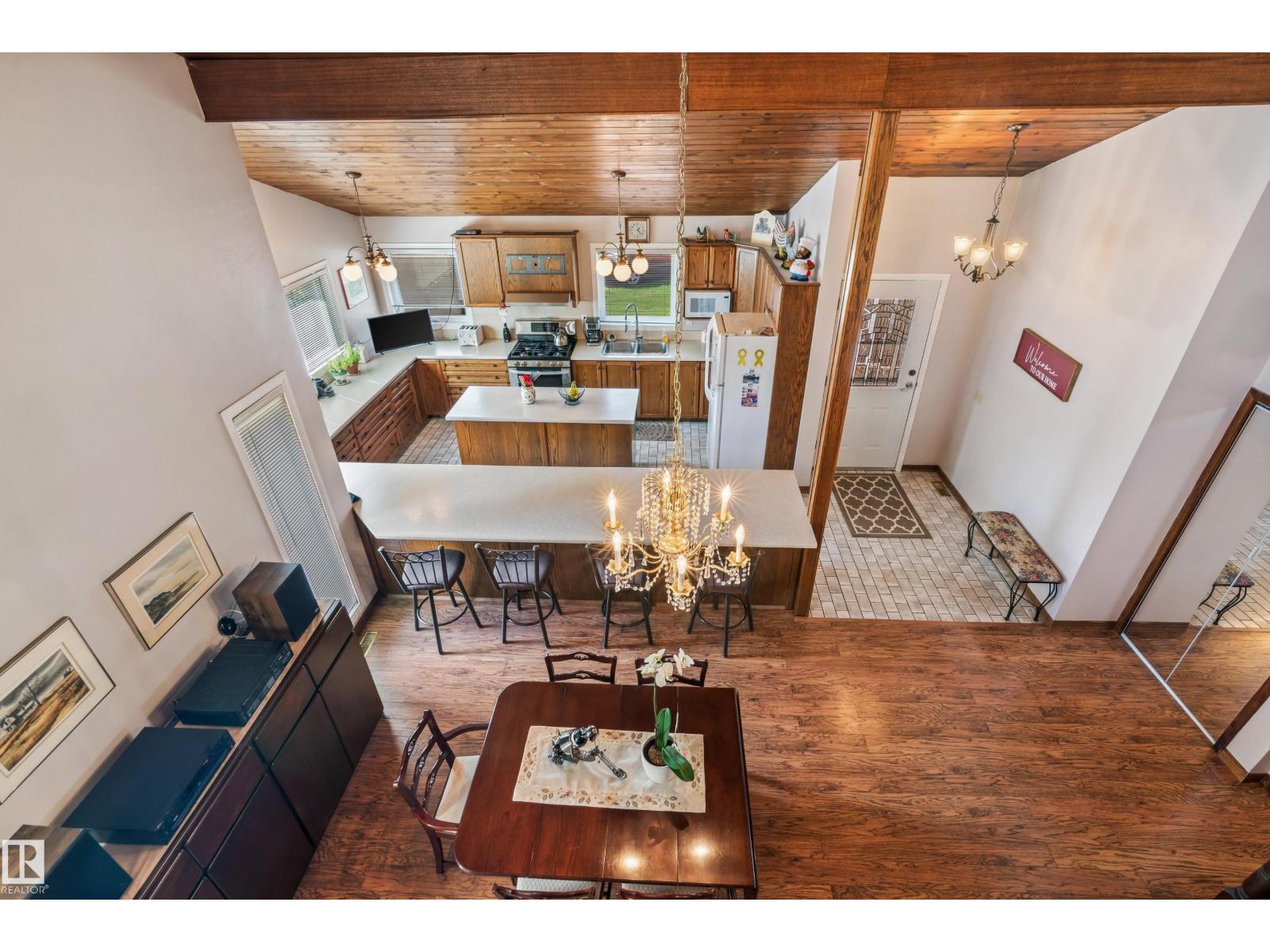 Photo 29 of 16737 110 St Nw, Edmonton AB