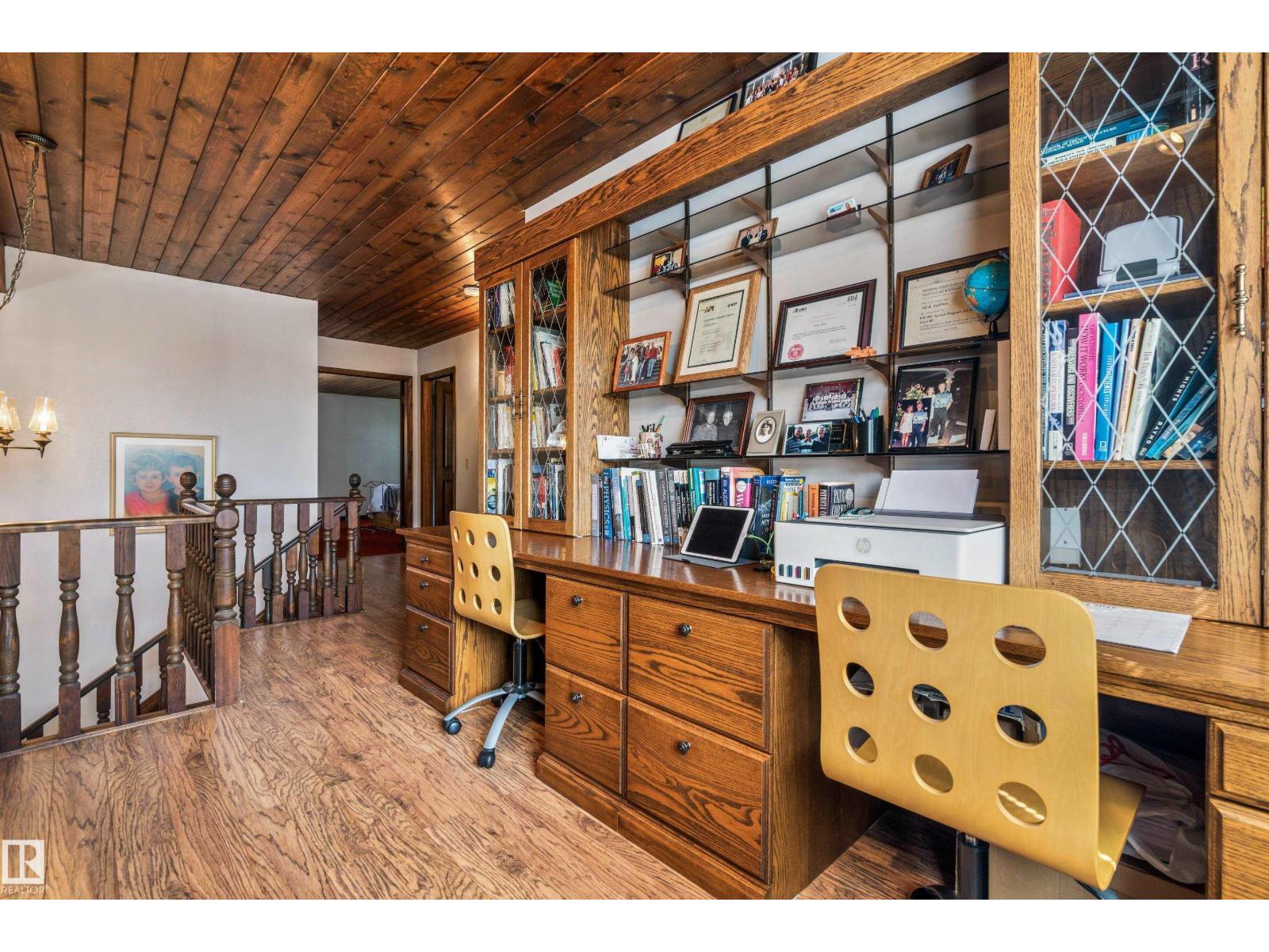 Photo 30 of 16737 110 St Nw, Edmonton AB