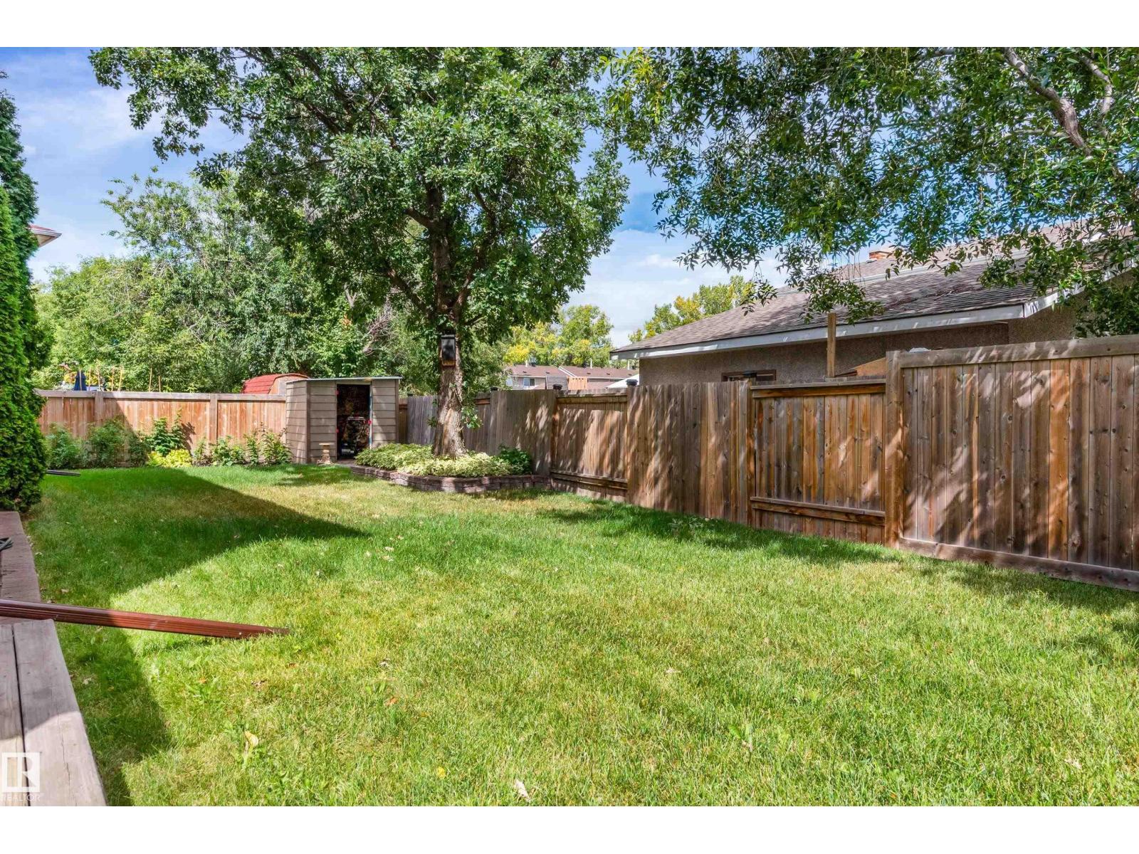 Photo 45 of 16737 110 St Nw, Edmonton AB