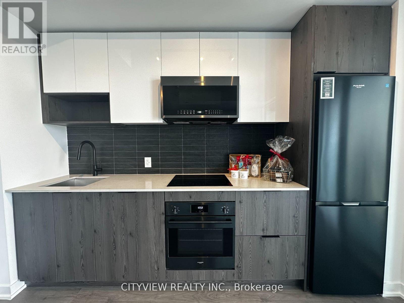 Photo 5 of 3707 5 Defries Street, Toronto ON