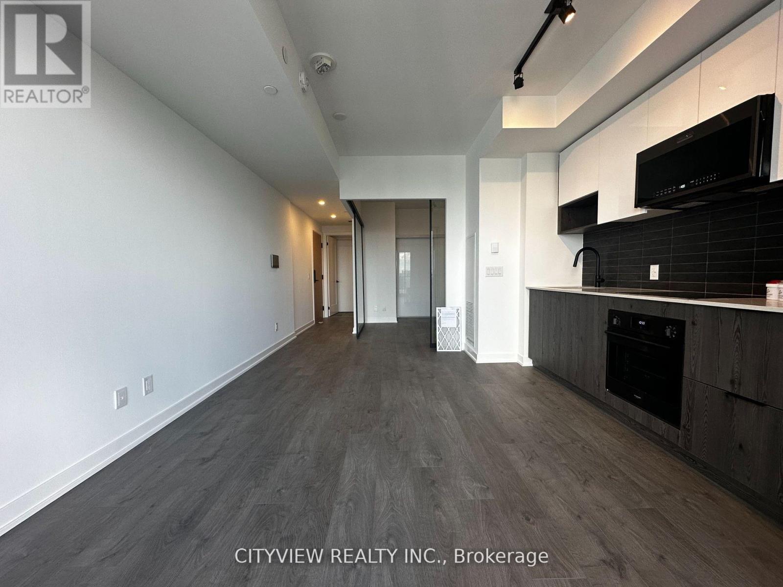 Photo 6 of 3707 5 Defries Street, Toronto ON