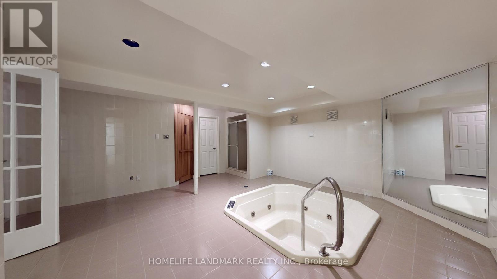 Photo 36 of 411 Cummer Avenue, Toronto ON