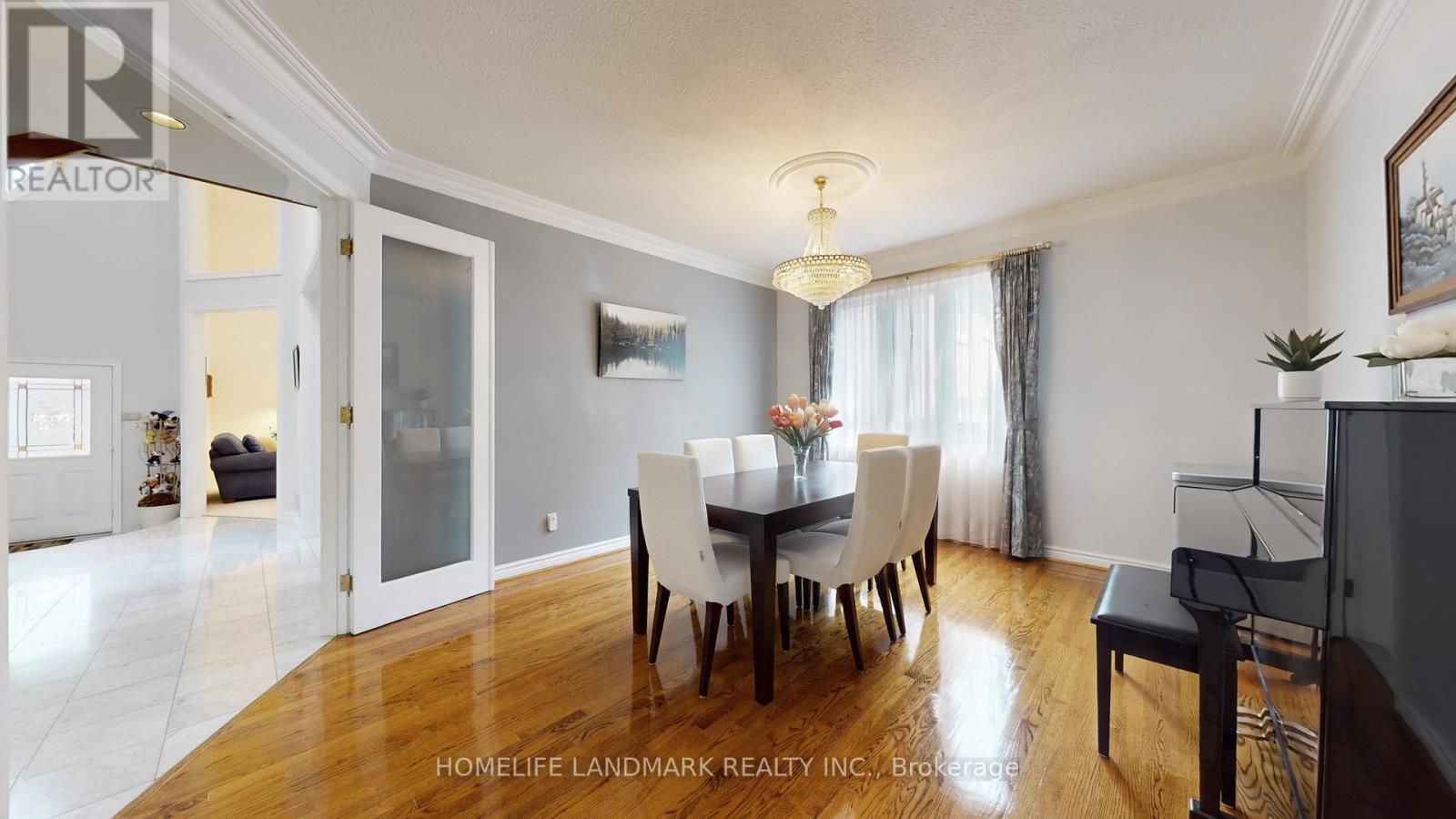 Photo 9 of 411 Cummer Avenue, Toronto ON