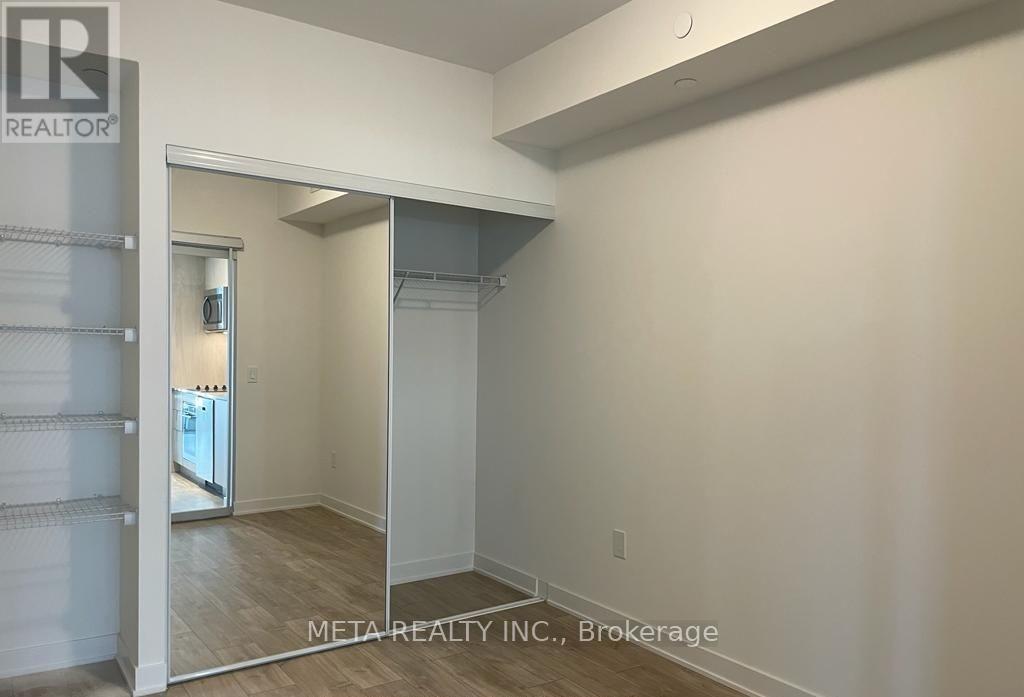 Photo 14 of 621 60 Princess Street, Toronto ON