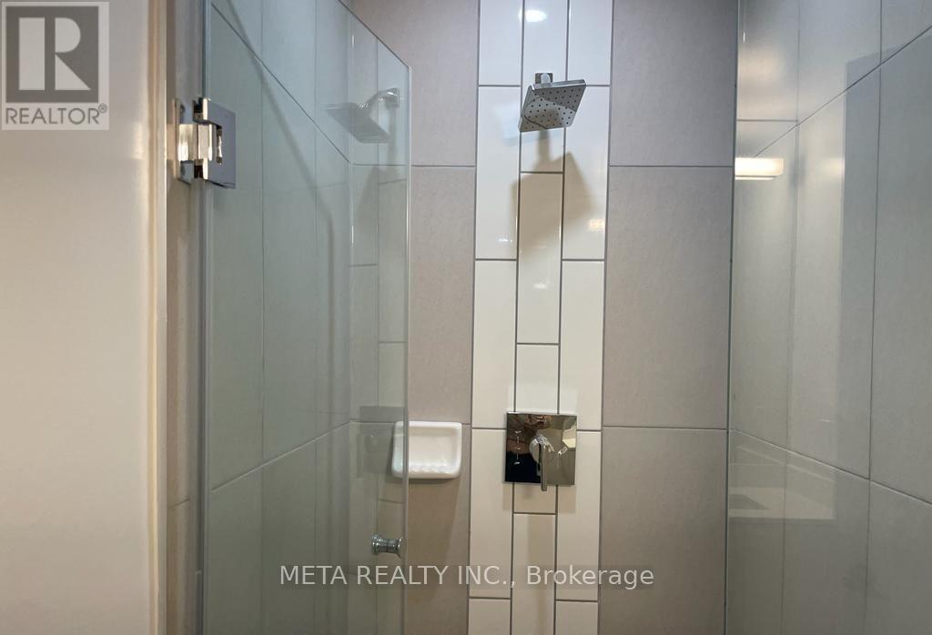 Photo 4 of 621 60 Princess Street, Toronto ON
